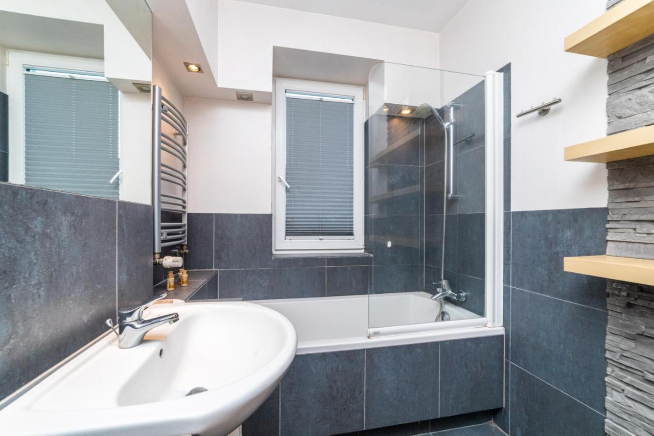 Grey By Oneapartments Gdansk Bagian luar foto