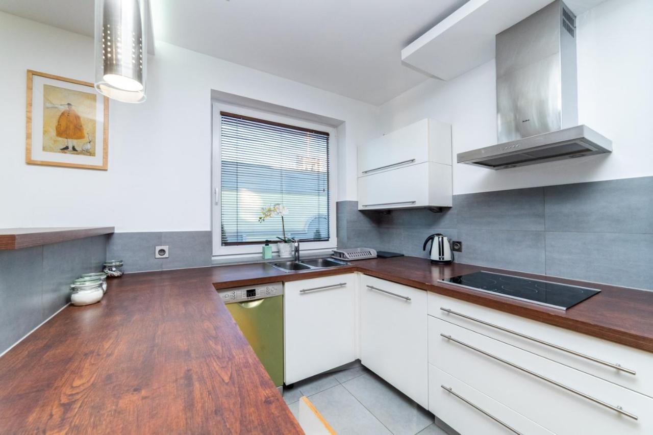 Grey By Oneapartments Gdansk Bagian luar foto